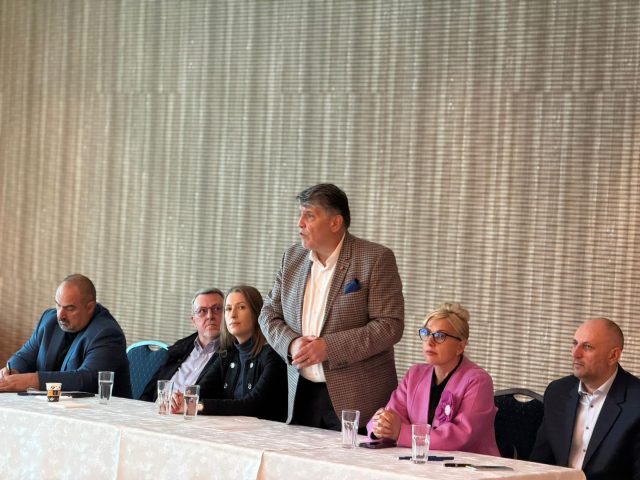 PNL Neamț își reafirmă sprijinul pentru Ilie Bolojan și continuarea reformelor și investițiilor în România