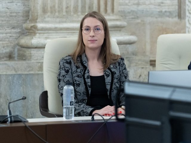 Fonduri europene și investiții locale: Comisia pentru buget susține măsuri pentru transparență și dezvoltare