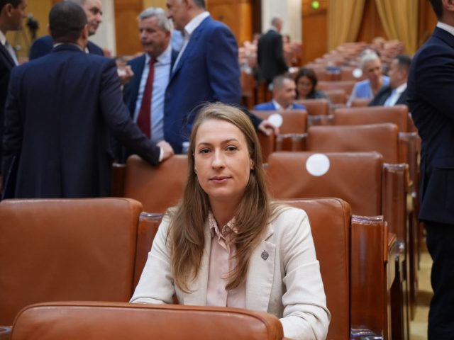 Camera Deputaților a adoptat un nou pachet de măsuri fiscale, bugetare și pentru protejarea economiei